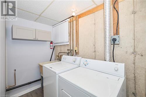 3281 Addison Avenue, Niagara Falls, ON - Indoor Photo Showing Laundry Room