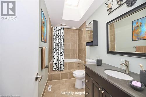 3281 Addison Avenue, Niagara Falls, ON - Indoor Photo Showing Bathroom