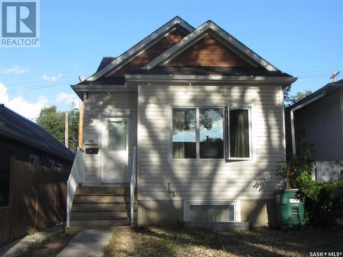 528 J Avenue N, Saskatoon, SK - Outdoor