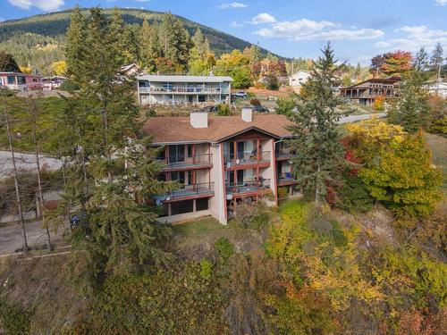 1/2/3 - 2303 Crawford Street, Creston, BC - Outdoor With View