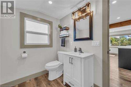 44010 Hwy 3, Wainfleet, ON - Indoor Photo Showing Bathroom