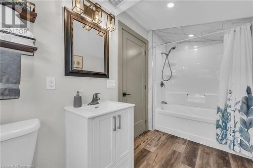 44010 Hwy 3, Wainfleet, ON - Indoor Photo Showing Bathroom