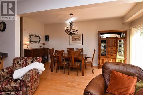 81 Valridge Drive Unit# 36, Ancaster, ON - Indoor Photo Showing Dining Room