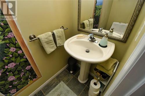 81 Valridge Drive Unit# 36, Ancaster, ON - Indoor Photo Showing Bathroom