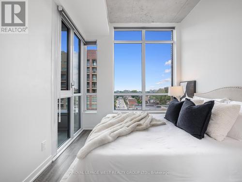 713 - 1808 St. Clair Avenue W, Toronto (Weston-Pellam Park), ON - Indoor Photo Showing Bedroom