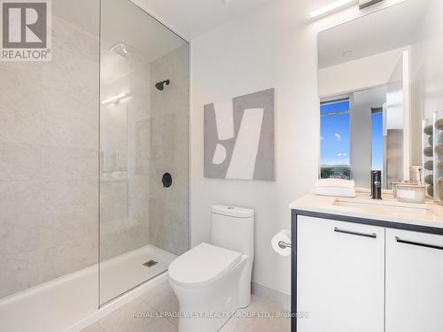 713 - 1808 St. Clair Avenue W, Toronto (Weston-Pellam Park), ON - Indoor Photo Showing Bathroom