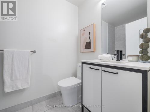 713 - 1808 St. Clair Avenue W, Toronto (Weston-Pellam Park), ON - Indoor Photo Showing Bathroom