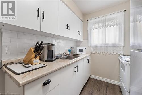 UNIT 4 kitchen - 256 South Drive, Simcoe, ON - Indoor Photo Showing Kitchen