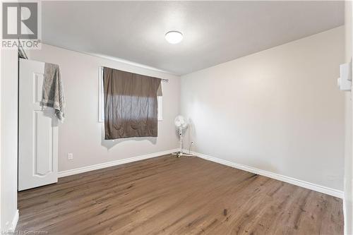 unit 4 bedroom - 256 South Drive, Simcoe, ON - Indoor Photo Showing Other Room