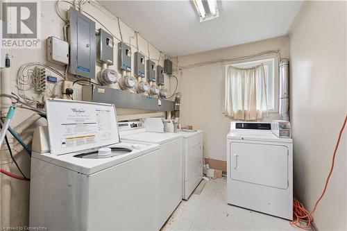 coin op laundry - 256 South Drive, Simcoe, ON - Indoor Photo Showing Laundry Room