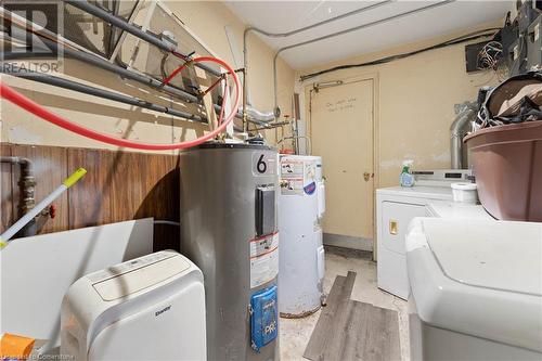 258 South Drive, Simcoe, ON - Indoor Photo Showing Laundry Room