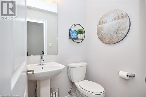 288 Glover Road Unit# 1, Stoney Creek, ON - Indoor Photo Showing Bathroom