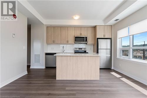 Kitchen - 121 #8 Highway Unit# 516, Stoney Creek, ON - Indoor Photo Showing Kitchen