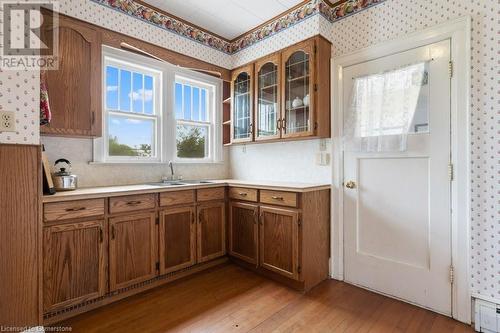 13171 Lakeshore Road, Wainfleet, ON - Indoor Photo Showing Kitchen