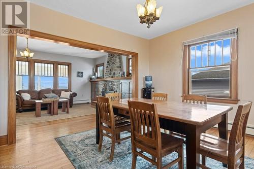 13171 Lakeshore Road, Wainfleet, ON - Indoor Photo Showing Dining Room