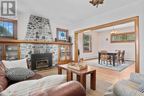 13171 Lakeshore Road, Wainfleet, ON - Indoor Photo Showing Living Room With Fireplace