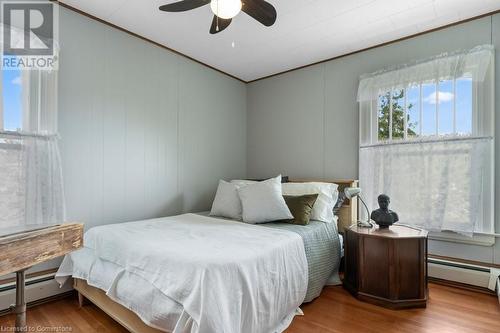 13171 Lakeshore Road, Wainfleet, ON - Indoor Photo Showing Bedroom