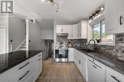 1200 Fish And Game Club Road, Quinte West, ON - Indoor Photo Showing Kitchen With Upgraded Kitchen