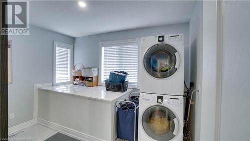 66 Glen Cannon Drive, Stoney Creek, ON - Indoor Photo Showing Laundry Room