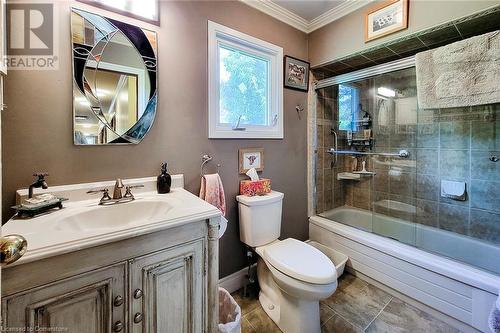 120 Pauline Johnson Road, Caledonia, ON - Indoor Photo Showing Bathroom