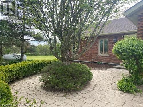 Some nice landscaping. - 120 Pauline Johnson Road, Caledonia, ON - Outdoor