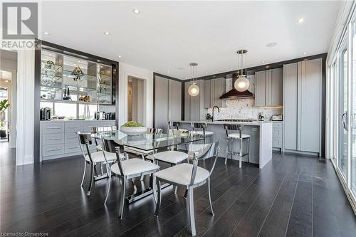 49 Kenmir Avenue, Niagara-On-The-Lake, ON - Indoor Photo Showing Dining Room