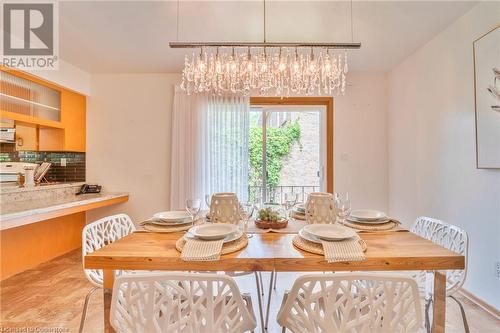 67 Edgewood Avenue, Hamilton, ON - Indoor Photo Showing Dining Room