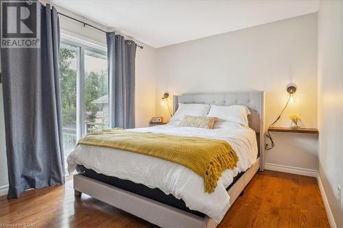 501 Upper Paradise Road, Hamilton, ON - Indoor Photo Showing Bedroom