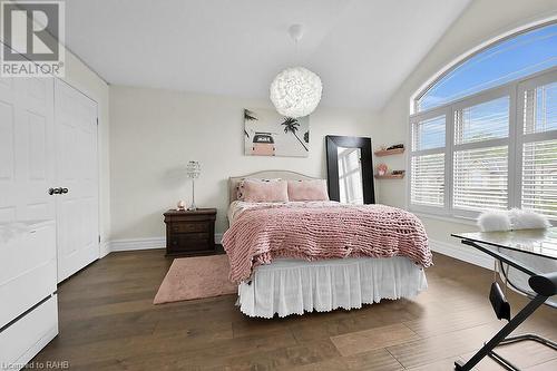 183 Diiorio Circle, Ancaster, ON - Indoor Photo Showing Bedroom