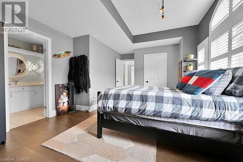 183 Diiorio Circle, Ancaster, ON - Indoor Photo Showing Bedroom