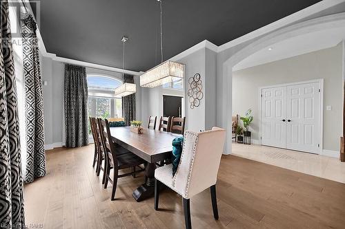 183 Diiorio Circle, Ancaster, ON - Indoor Photo Showing Dining Room