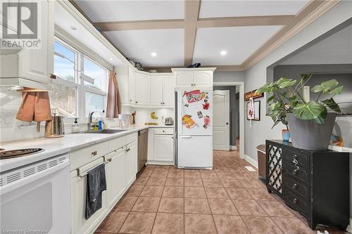 kitchen - 86 Millen Road, Hamilton, ON - Indoor Photo Showing Kitchen