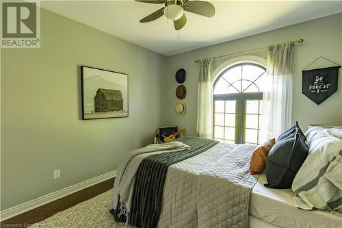 11635 Burnaby Road, Wainfleet, ON - Indoor Photo Showing Bedroom