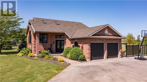 11635 Burnaby Road, Wainfleet, ON - Outdoor