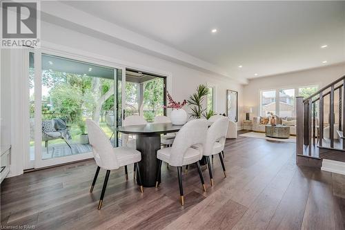 2423 Raymore Drive, Burlington, ON - Indoor Photo Showing Dining Room