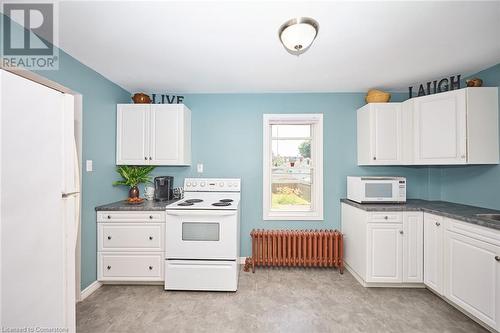 114 Mccain Street, Port Colborne, ON - Indoor Photo Showing Kitchen