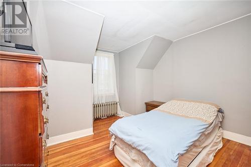 114 Mccain Street, Port Colborne, ON - Indoor Photo Showing Bedroom