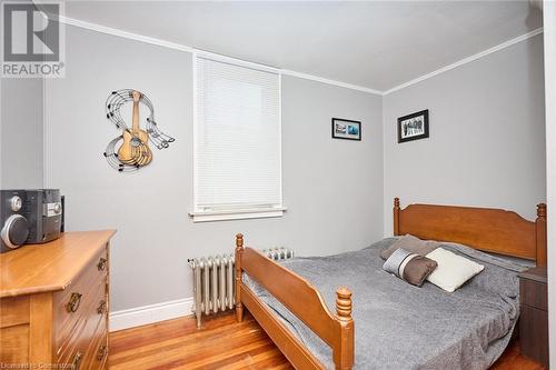 114 Mccain Street, Port Colborne, ON - Indoor Photo Showing Bedroom