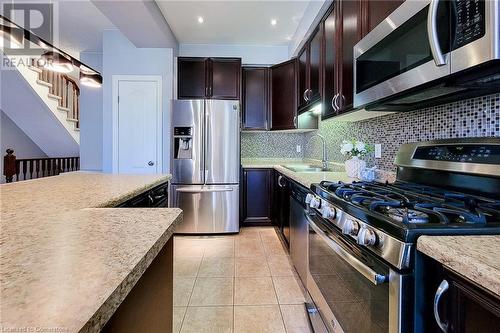 110 Marina Point Crescent, Hamilton, ON - Indoor Photo Showing Kitchen With Stainless Steel Kitchen With Upgraded Kitchen