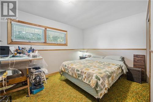 4 Edinburgh Drive, St. Catharines, ON - Indoor Photo Showing Bedroom