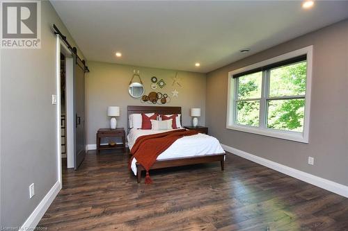 1620 Regional Rd 9 Road, Caledonia, ON - Indoor Photo Showing Bedroom