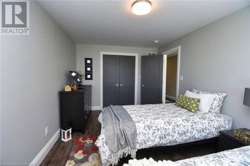 1620 Regional Rd 9 Road, Caledonia, ON - Indoor Photo Showing Bedroom