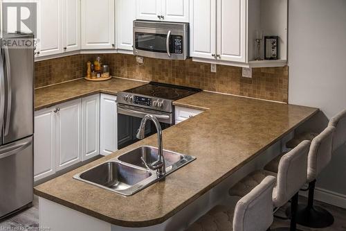 24 Liberty Street, Hamilton, ON - Indoor Photo Showing Kitchen With Double Sink