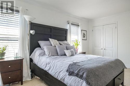 24 Liberty Street, Hamilton, ON - Indoor Photo Showing Bedroom