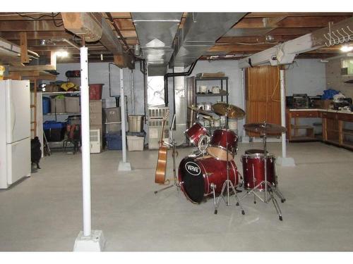 6060 Hwy 11/71, Emo, ON - Indoor Photo Showing Basement