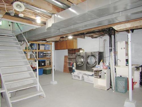 6060 Hwy 11/71, Emo, ON - Indoor Photo Showing Basement