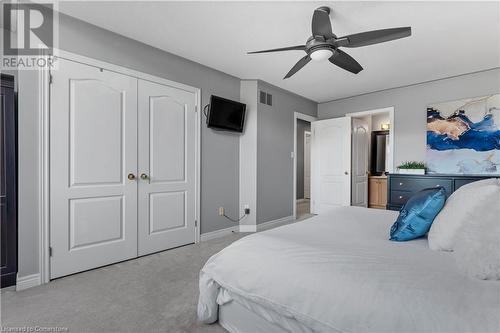 3 Muscat Drive, Grimsby, ON - Indoor Photo Showing Bedroom