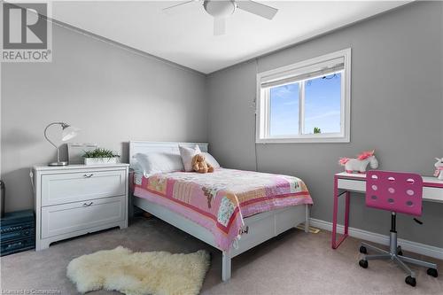 3 Muscat Drive, Grimsby, ON - Indoor Photo Showing Bedroom