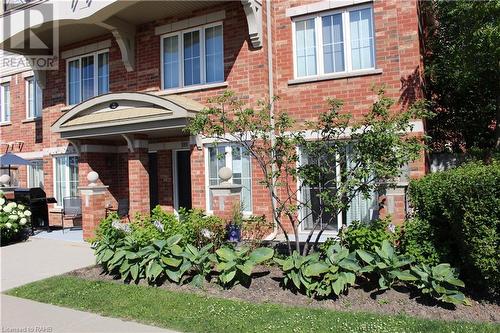 51 Hays Boulevard Unit# 1, Oakville, ON - Outdoor