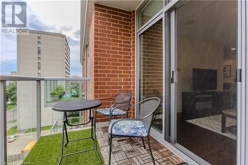 551 Maple Avenue Unit# 814, Burlington, ON - Outdoor With Exterior